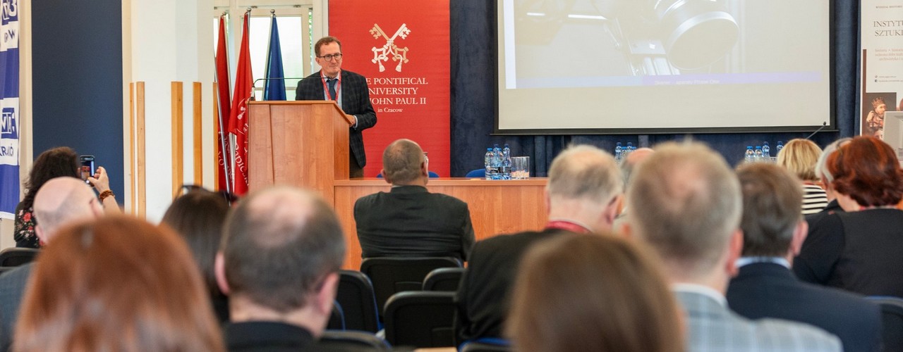 sztuka_w_krakowie_krakow_a_sztuka_57_vi_2025-1280.jpg