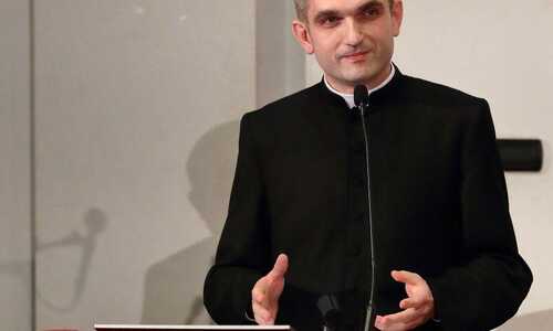 29 XI Ks. Tomasz Jarosz na zakończenie Gali Finałowej