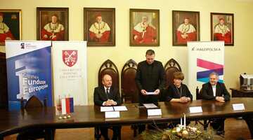 Podpisanie umowy na dofinansowanie zakupu sprzętu ze środków Małopolskiego Regionalnego Programu Operacyjnego 2007–2013, 5 I 2016